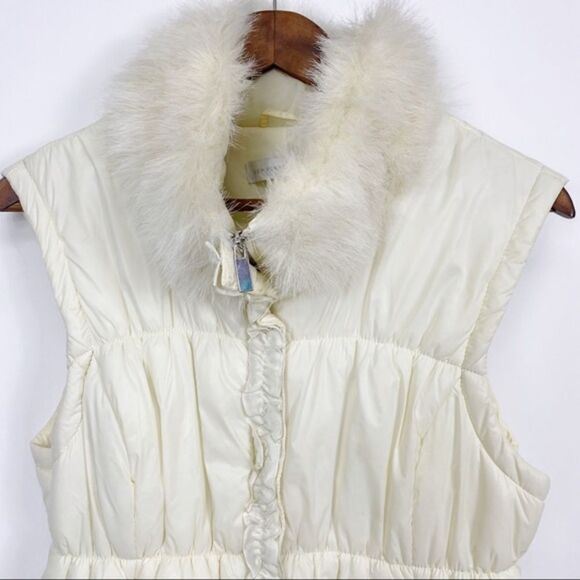 New York and Company Cream Fur Collar Vest Large - Picture 3 of 8